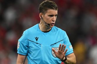 Arbitre Angleterre Espagne Qui est Francois Letexier lhomme