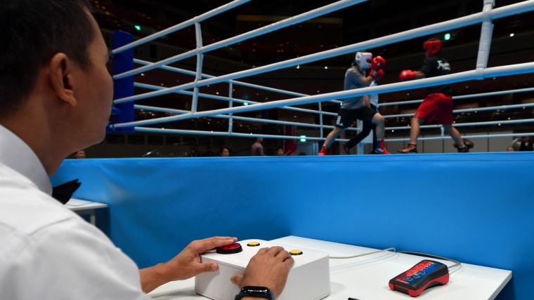 Comment est note la boxe olympique Les differences entre