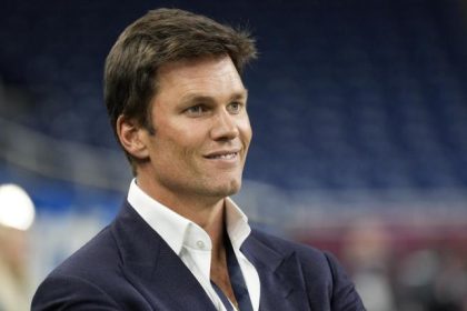 Retrait du maillot de Tom Brady les Patriots envoient