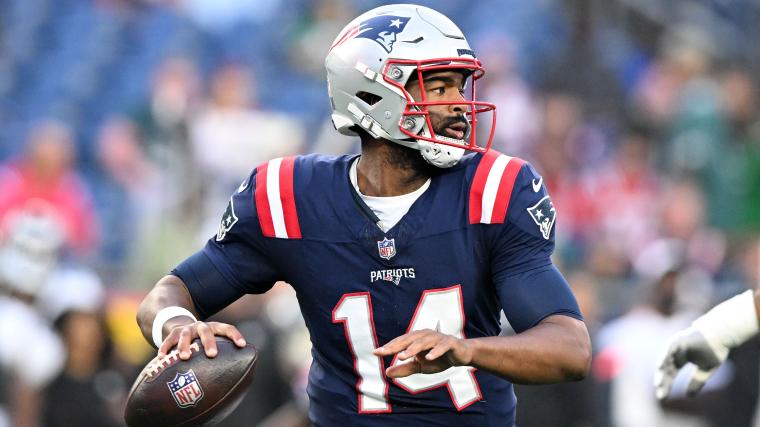 Tableau de profondeur des QB des Patriots pourquoi Jacoby